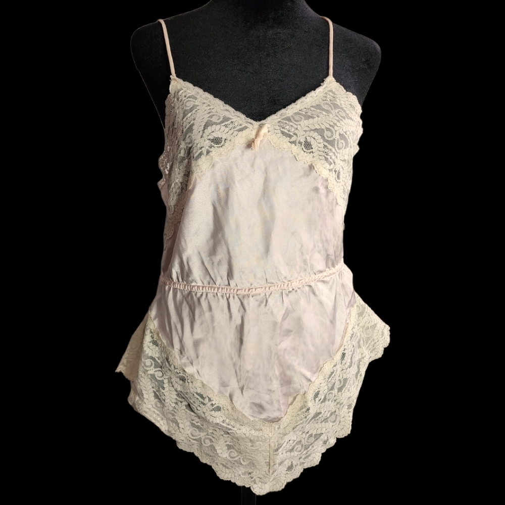 🎀Vintage Baby Pink Teddy
